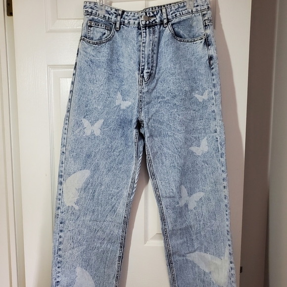 Light blue jeans Shein size 8-10 - Picture 2 of 4